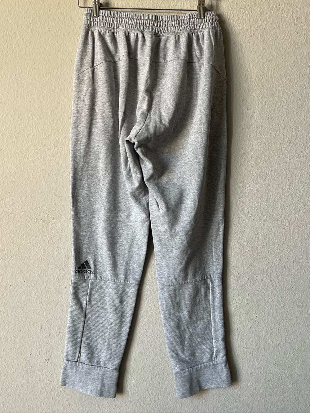 Men’s Adidas Gray Logo Sweatpants - Picture 2 of 6